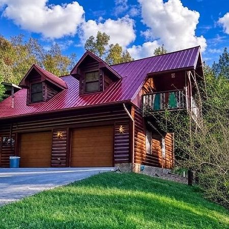 Papa Bear, Hot Tub, Wifi, 1089 Free Tickets Each Paid Day, Dollywood And More เซอเวียร์วีล ภายนอก รูปภาพ